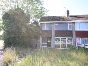 Front elevation- click for photo gallery